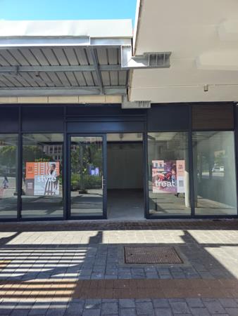 84  m² Retail Space