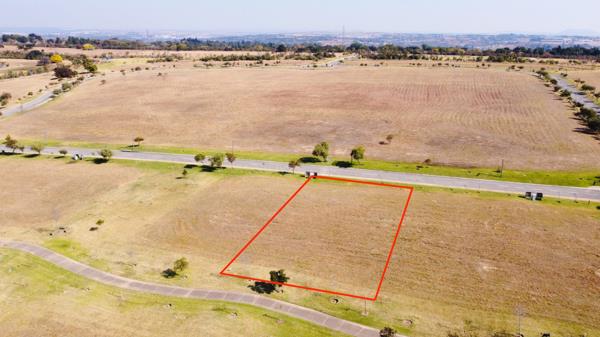 770 m² Land