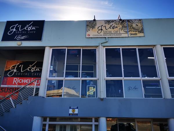 400  m² Commercial space