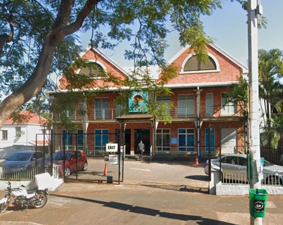 449  m² Commercial space