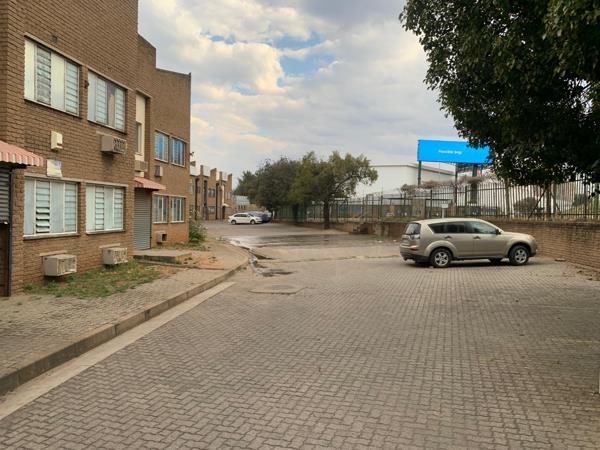 533  m² Commercial space