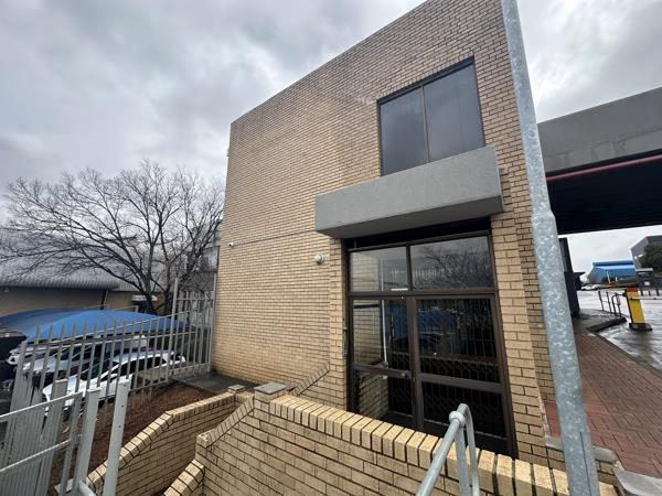 275  m² Commercial space