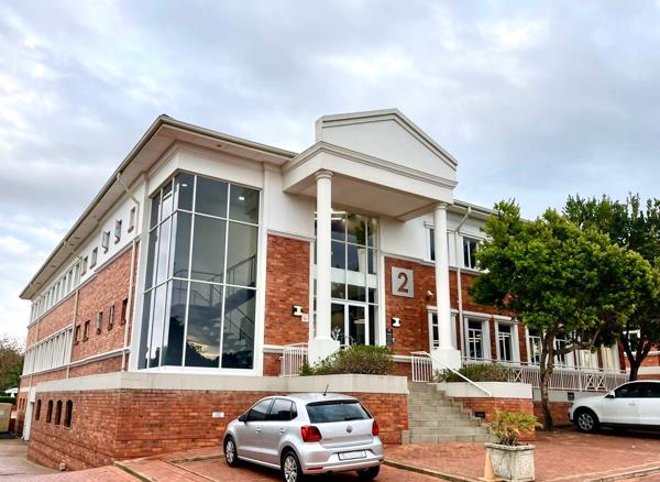 992  m² Commercial space