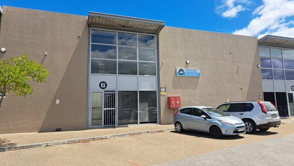 175  m² Commercial space
