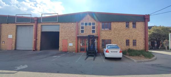 537  m² Industrial space