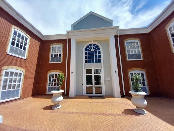 461  m² Commercial space