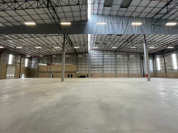 3 933  m² Industrial space