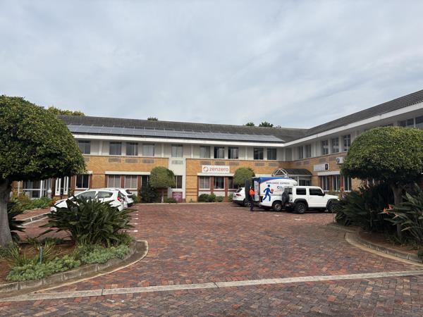 35  m² Commercial space