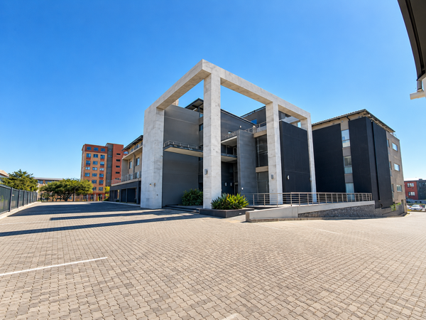 5 870 m² Commercial space