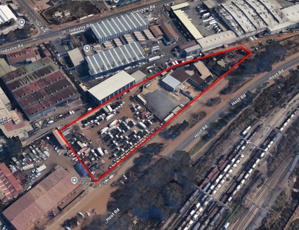 1 200  m² Industrial space
