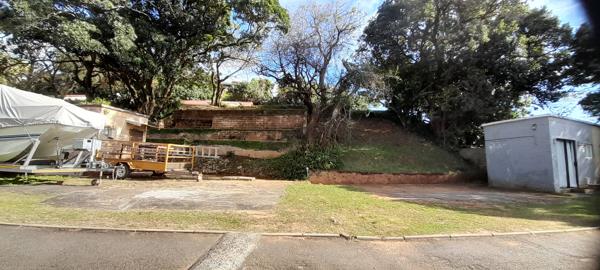 60 m² Land