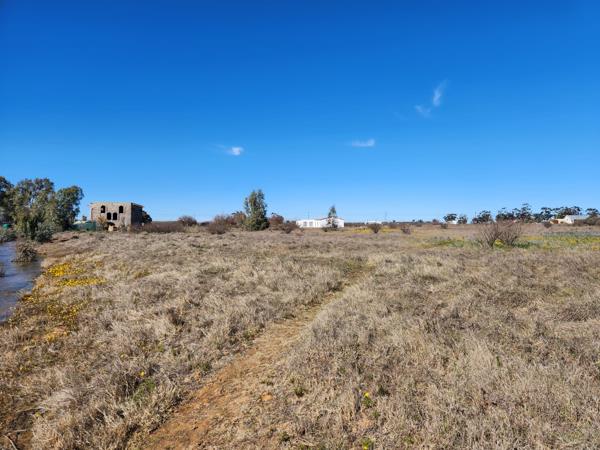 4 461 m² Land