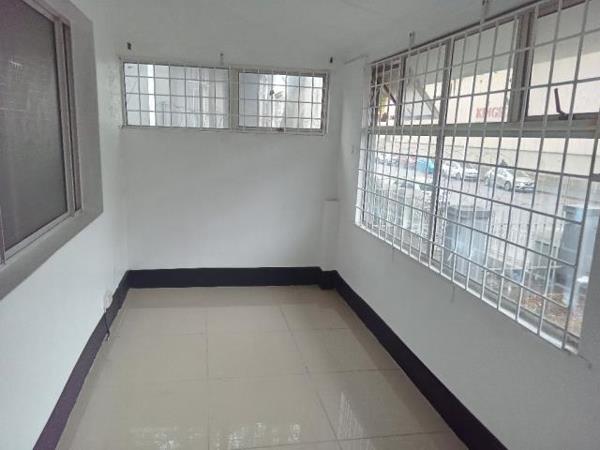 120  m² Office Space