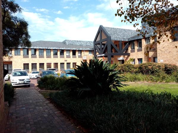 278  m² Office Space