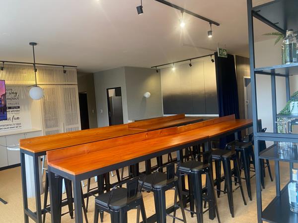 326.7  m² Office Space