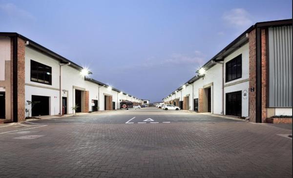 135  m² Industrial space