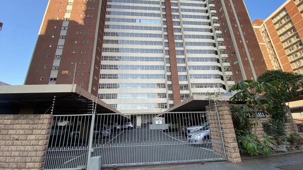 3.5 Bedroom Apartment