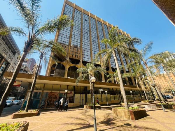 12 519  m² Commercial space