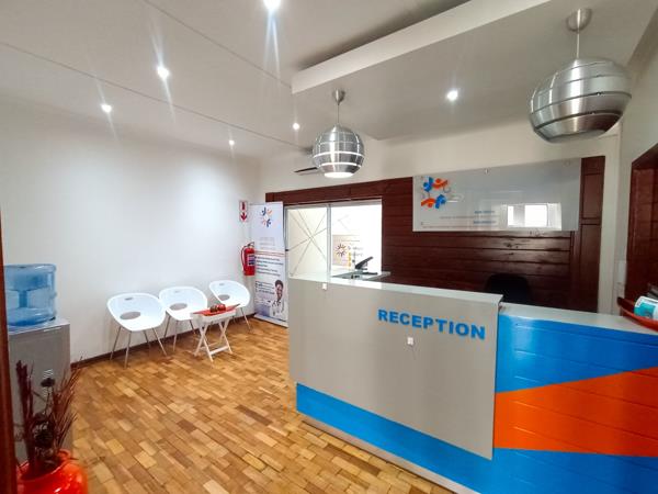 450  m² Office Space