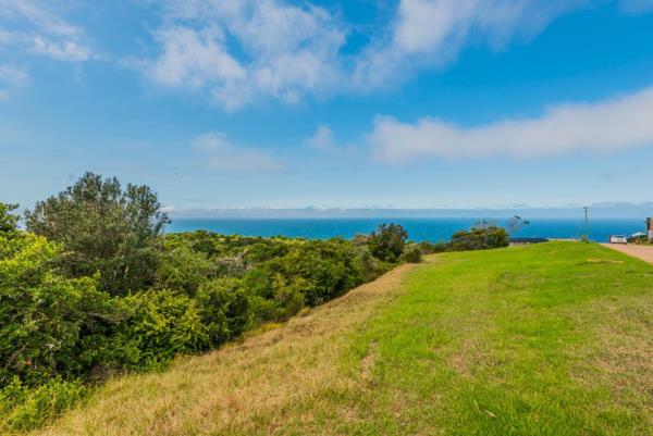 703 m² Land