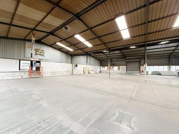 1 256  m² Industrial space