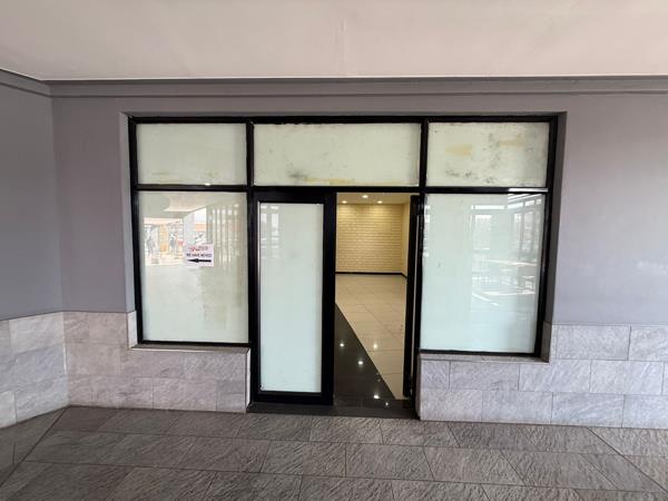 130  m² Commercial space