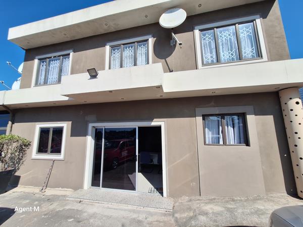 70  m² Commercial space