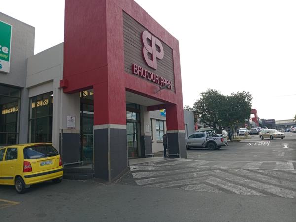 342  m² Retail Space