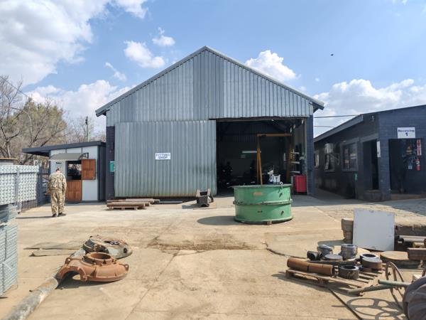 627  m² Commercial space