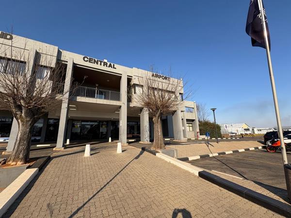 162.4 m² Commercial space