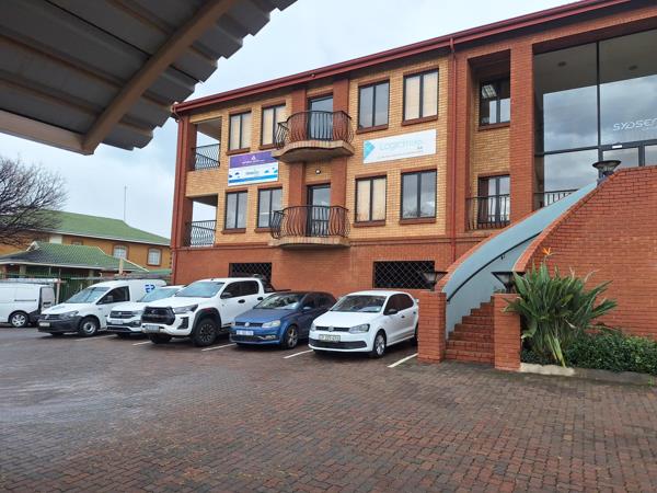 200  m² Commercial space