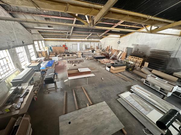 410 m² Industrial space