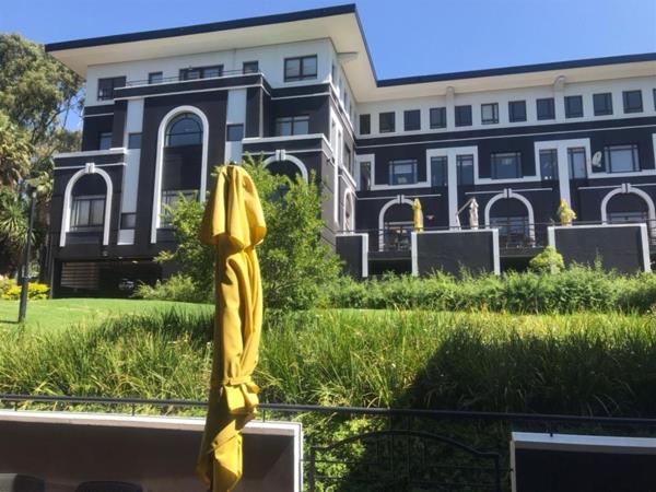 265  m² Office Space