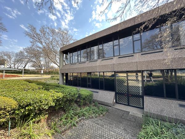 787  m² Commercial space