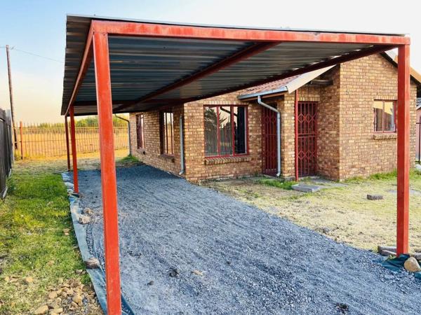 2 Bedroom House