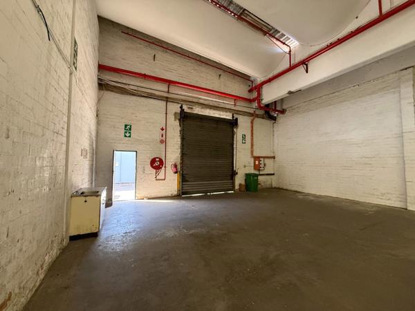 486 m² Industrial space