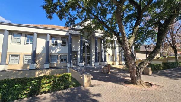 760  m² Office Space