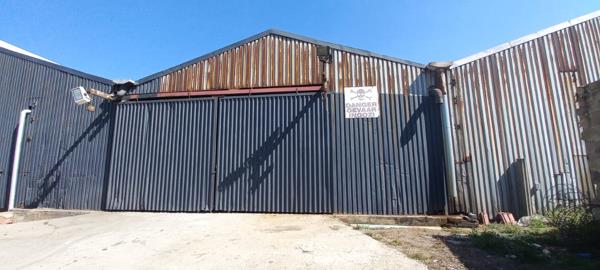 1 150  m² Industrial space