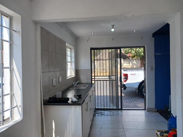 1 Bedroom Garden Cottage
