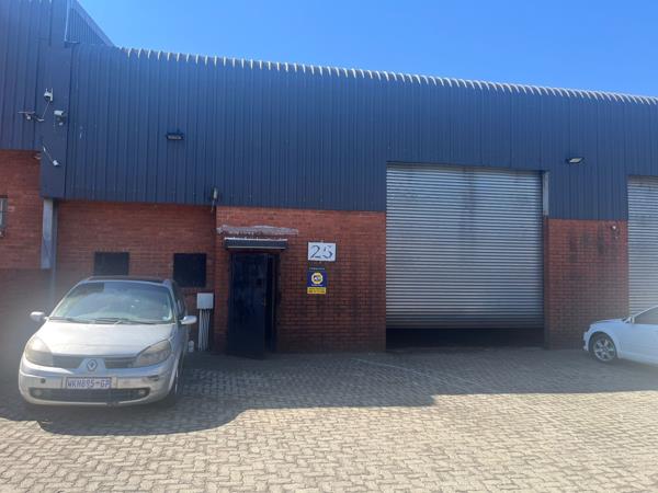 306  m² Industrial space