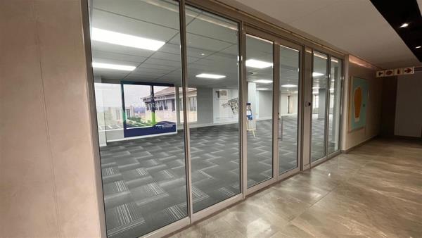 746  m² Retail Space