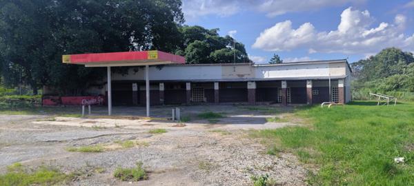 690 m² Commercial space