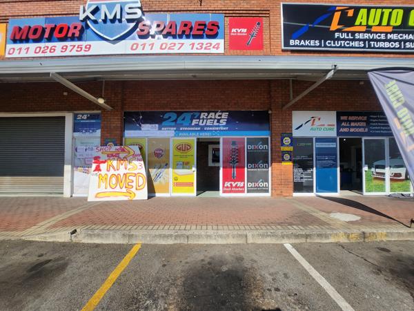 491  m² Commercial space