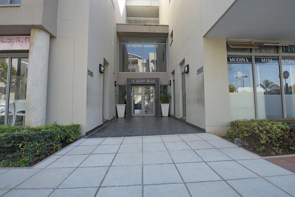 63  m² Commercial space