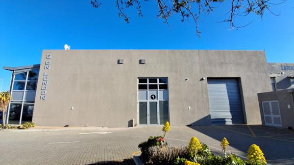 316  m² Industrial space