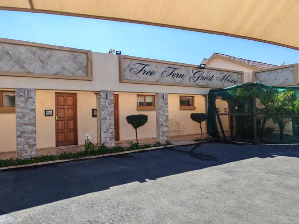 1 593  m² Commercial space