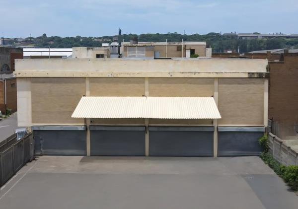 2 974  m² Commercial space