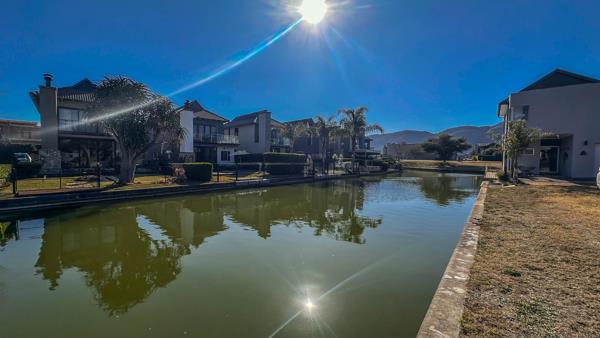 286 m² Land