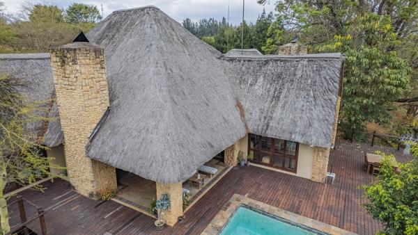 5.8 ha Smallholding
