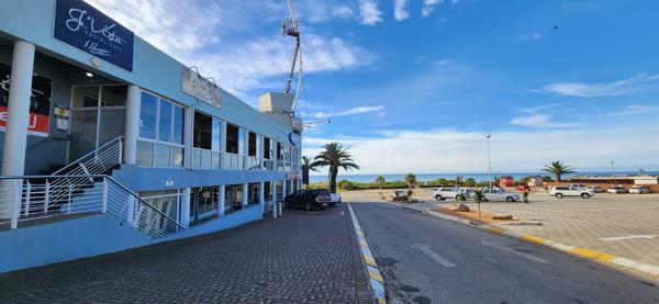 400  m² Commercial space